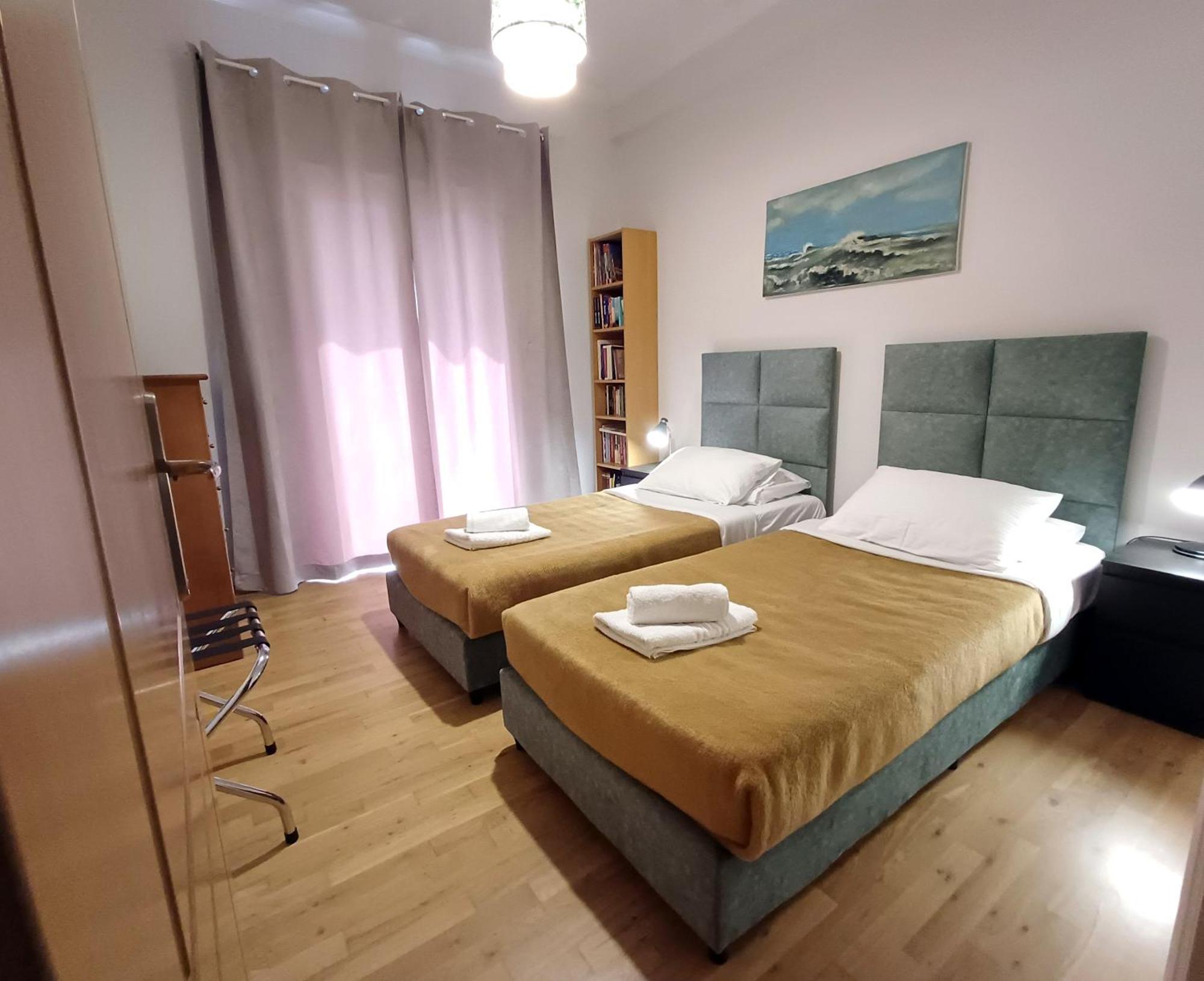 Georgia'S Cozy Apartment In Koukaki Athen Eksteriør billede